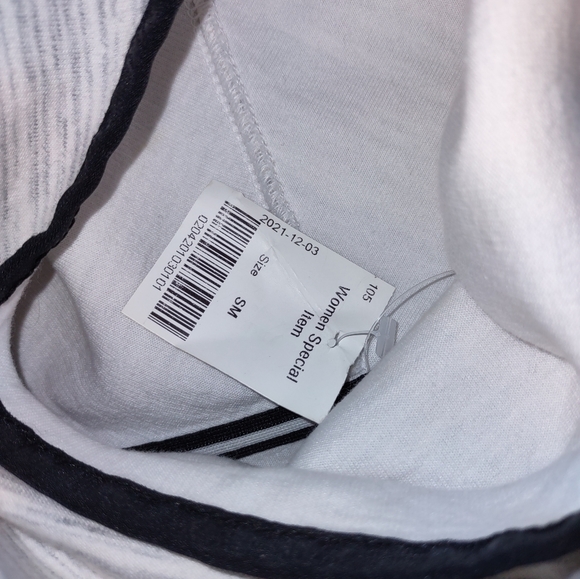 Nike tech fleece poncho type hoodie - Picture 7 of 8